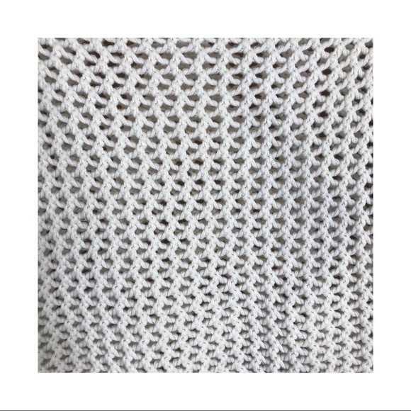 Old Navy White 100% Cotton Crocheted Sweater Size M - Picture 6 of 7